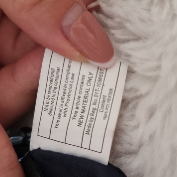 Tommy Hilfiger Vintage Original Monogram Crossbody Bag in Black - Picture 4 of 4